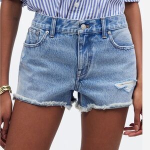 Madewell Low-Rise Boyfriend Shorts